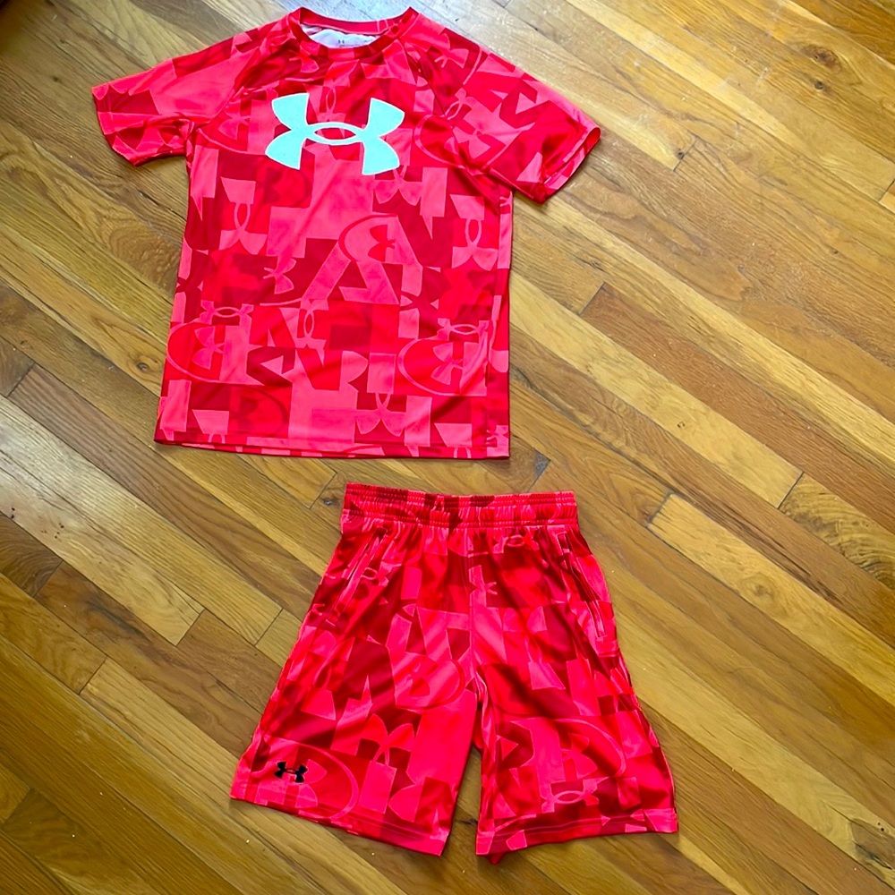 Under Armour boys athletic set